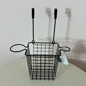Over the cabinet door Hair accessories holder